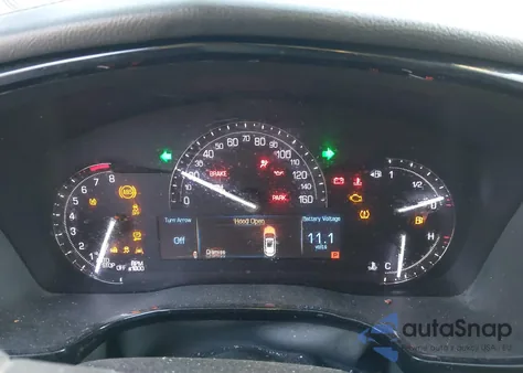 2017 Cadillac Xt5 Luxury z USA, uszkodzony, nr VIN 1GYKNDRSXHZ262504